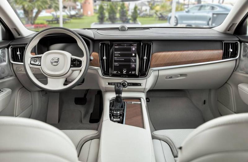 Volvo S90