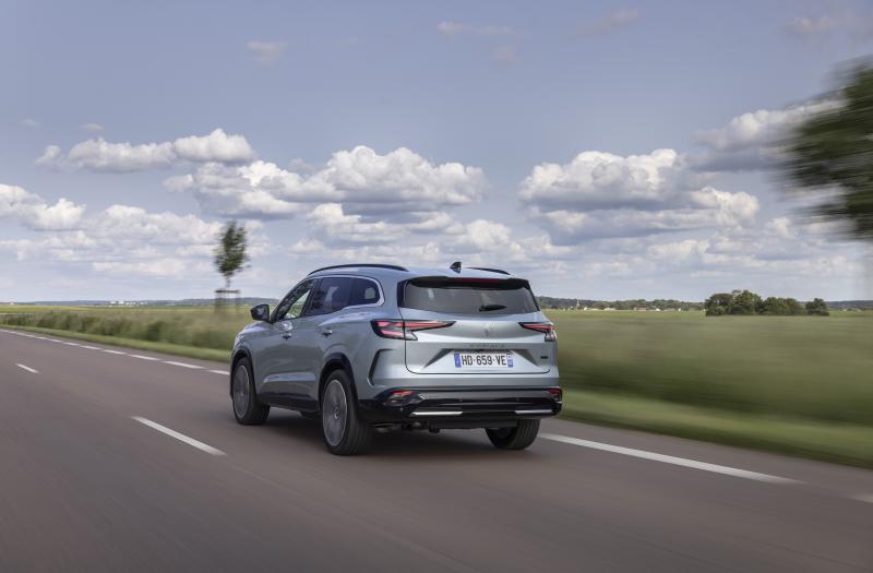 Renault Espace E-Tech Full Hybrid