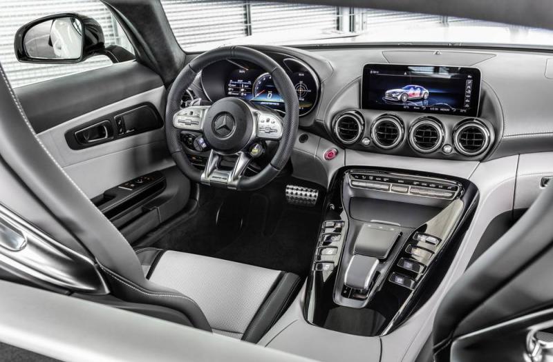 Mercedes AMG GT