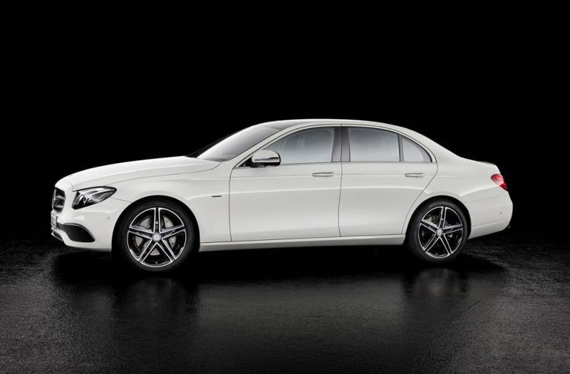 Mercedes E